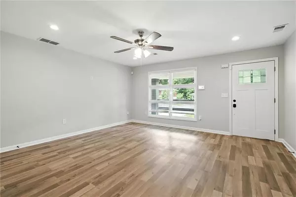 Atlanta, GA 30315,2650 LOIS LN SE