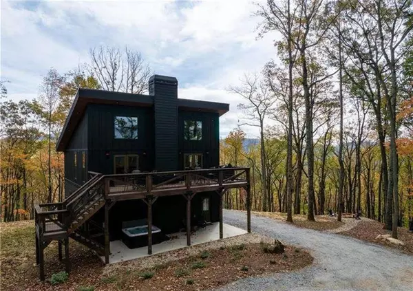 1250 Lost Forest RD, Ellijay, GA 30536