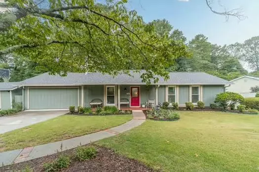 3203 Westbrook TRCE, Lawrenceville, GA 30044