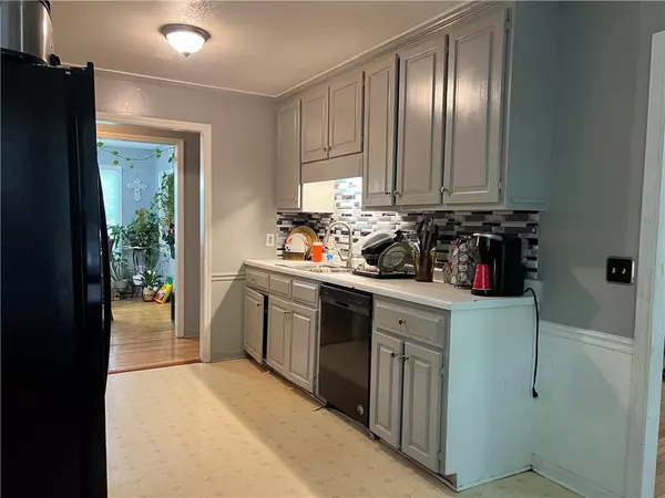 Athens, GA 30606,360 Heather CV