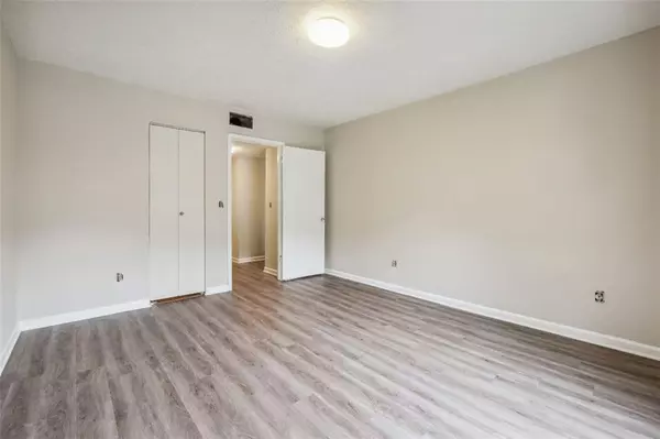 Decatur, GA 30034,3194 ABBEYWOOD DR