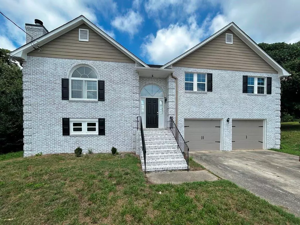 Douglasville, GA 30134,6767 Creek Valley WAY