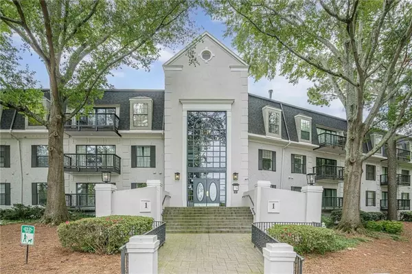 1118 Pine Heights DR, Atlanta, GA 30324