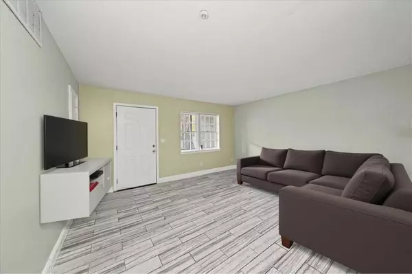 Atlanta, GA 30341,3087 Colonial WAY #J