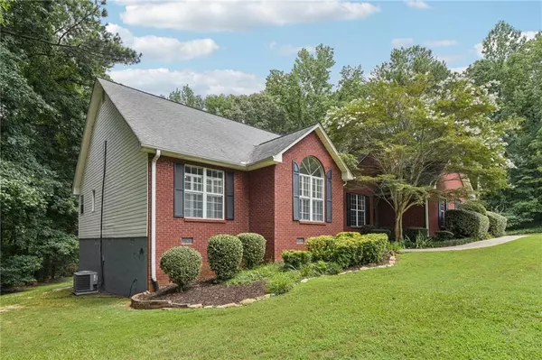 Lawrenceville, GA 30043,2415 Mitchell RD