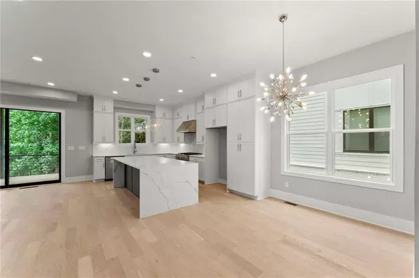 Atlanta, GA 30318,1420 Coretta BND