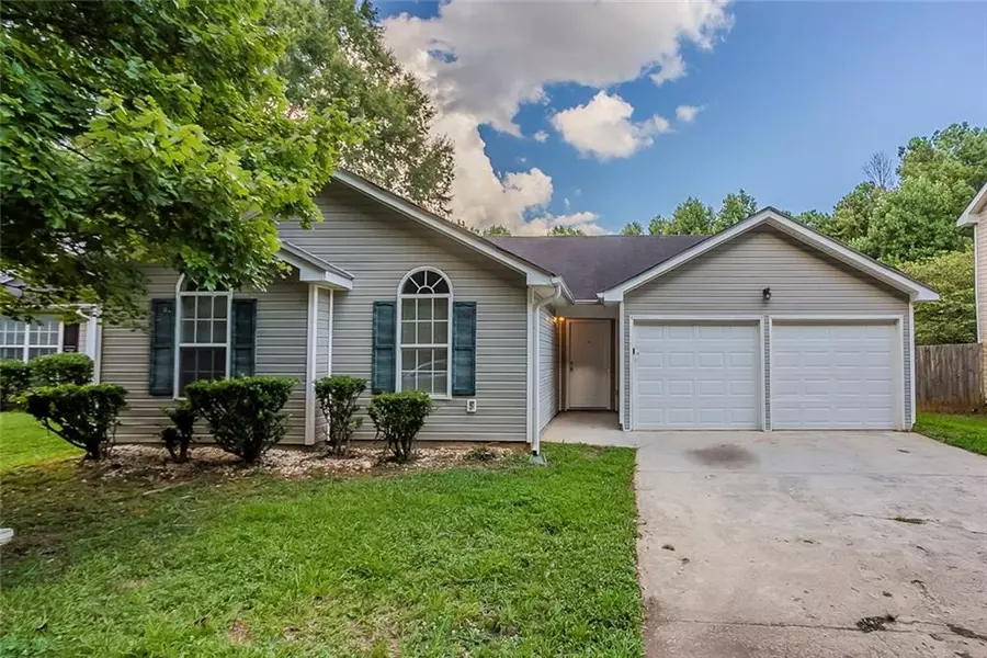 6668 Pole Creek DR, Lithonia, GA 30058