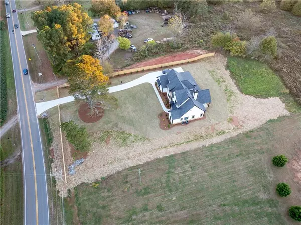 Cumming, GA 30028,2275 Dr Bramblett RD