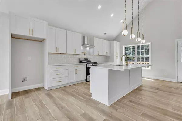 Atlanta, GA 30331,3752 Cranford CT SW