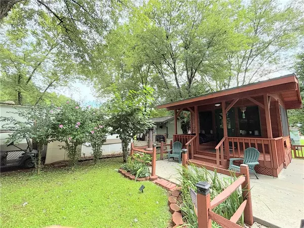 Cleveland, GA 30528,129 Fishtail CIR
