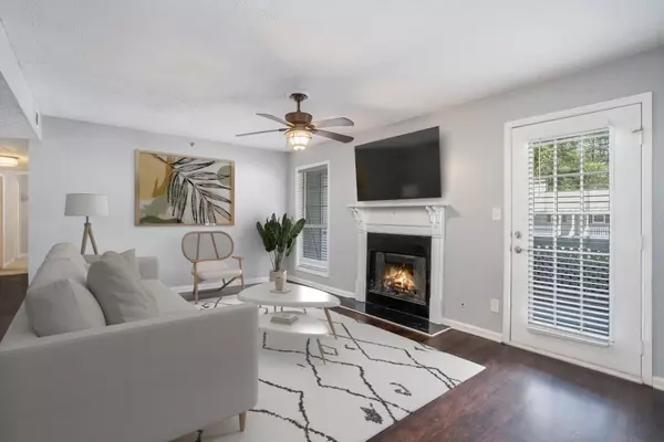 4001 Riverlook Pkwy SE #203, Marietta, GA 30067