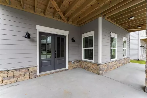 Atlanta, GA 30318,1415 Coretta BND