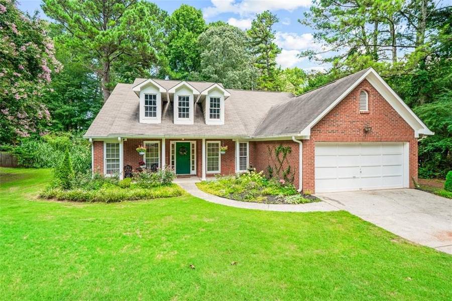 1420 Sassafras LN, Cumming, GA 30041