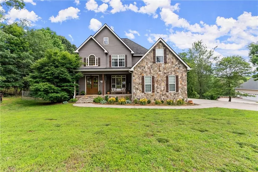 152 Grand View DR, Cleveland, GA 30528