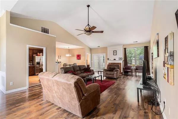 Villa Rica, GA 30180,9750 Lakemoore CV