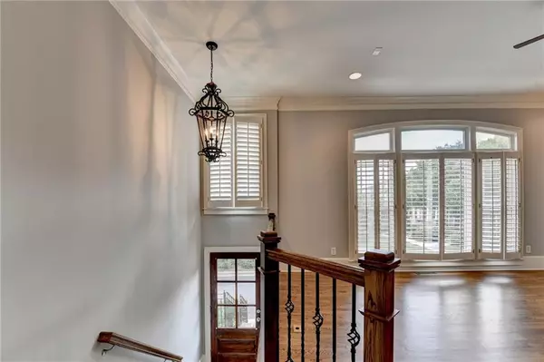 Atlanta, GA 30342,350 Mystic Ridge LN