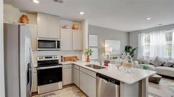 Atlanta, GA 30318,1392 Sweethshrub PL #29