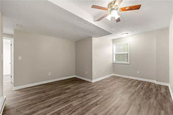 Kennesaw, GA 30152,4219 W Mill TRL NW
