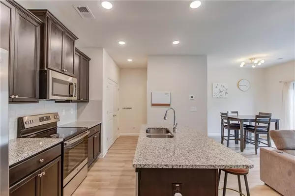 Oakwood, GA 30566,4565 Bishops LN