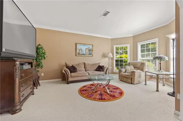 Fairburn, GA 30213,7553 The Lakes DR