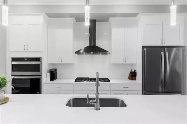 Atlanta, GA 30339,2435 FIGARO DR