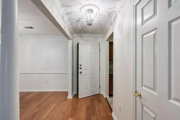 Atlanta, GA 30324,25206 Plantation DR #25206