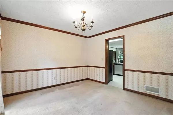 Lilburn, GA 30047,918 Hampton TRL NW