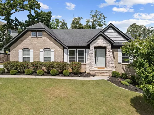 217 Augusta WALK, Canton, GA 30114