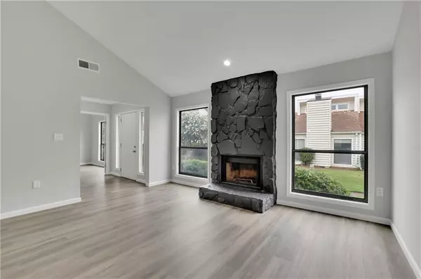 Marietta, GA 30068,833 Serramonte DR