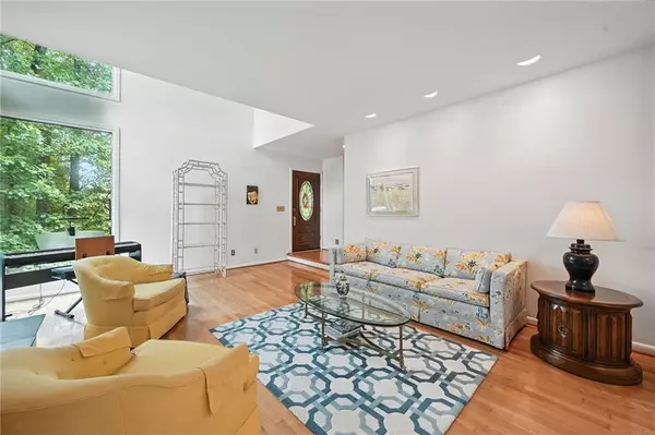 Marietta, GA 30068,4871 Karls Gate DR
