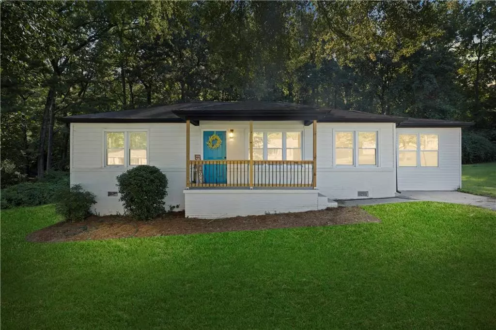 Mableton, GA 30126,5205 Silhouette LN