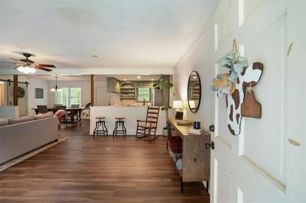 White, GA 30184,90 HOLLY SPRINGS RD NE