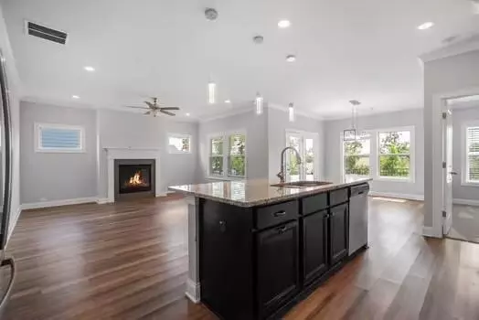 Canton, GA 30114,514 Windy Ridge CT