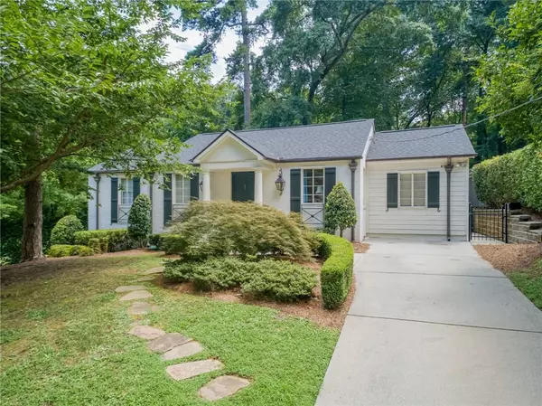 Atlanta, GA 30318,688 Forrest TRL NW