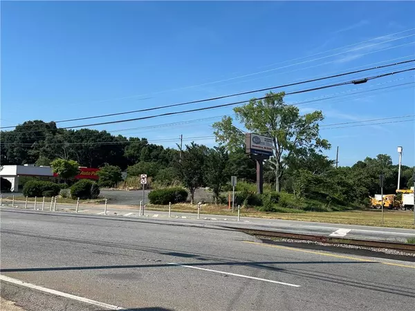 Commerce, GA 30529,573 S Elm ST