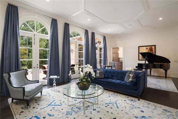 Atlanta, GA 30327,1240 Mount Paran RD NW