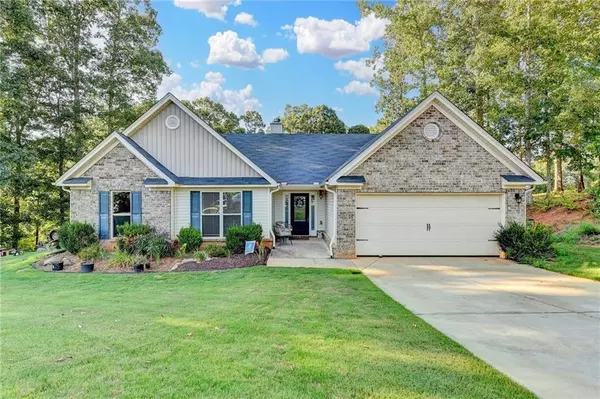 1745 Gresham PL, Winder, GA 30680