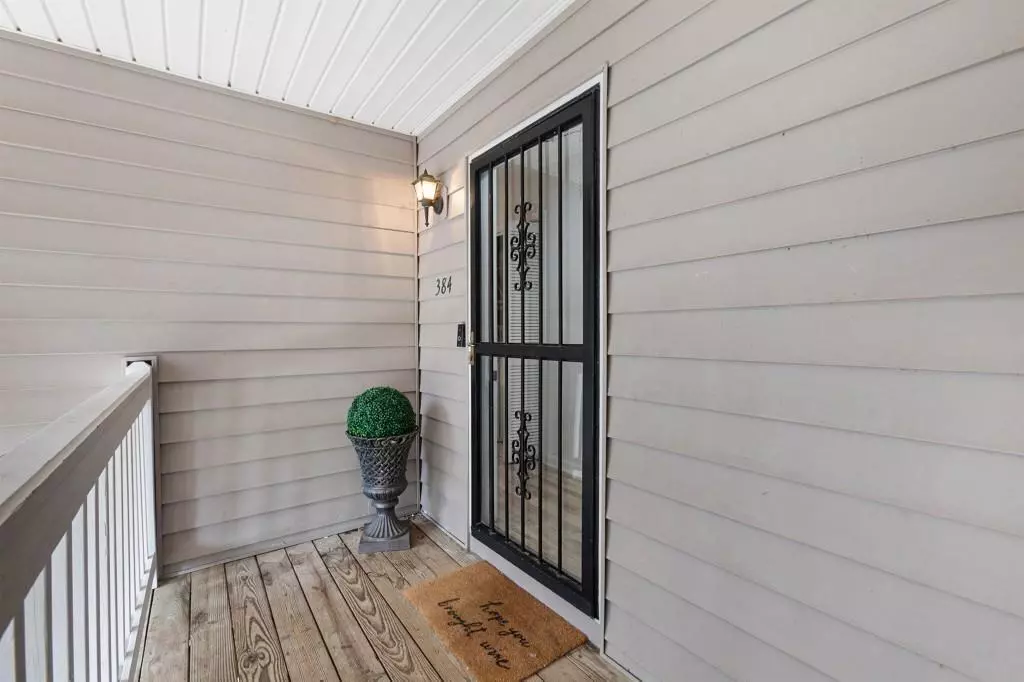 Roswell, GA 30076,384 Teal CT