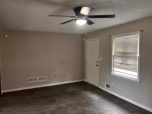 Stockbridge, GA 30281,120 Mossy Brook DR