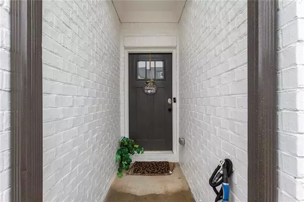 Auburn, GA 30011,215 N Auburn Landing PL