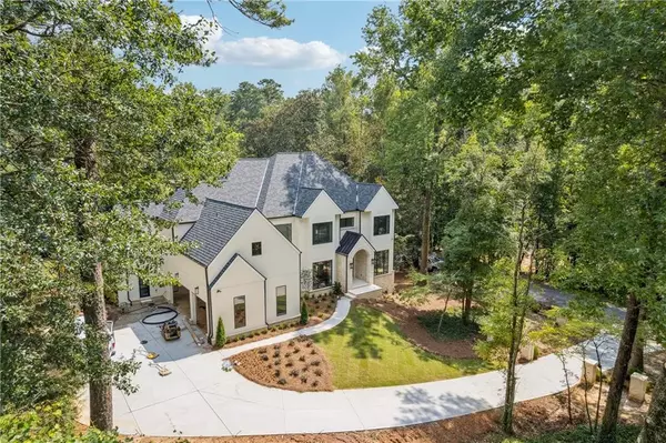 Sandy Springs, GA 30327,388 Londonberry RD