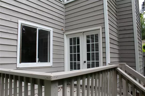 Woodstock, GA 30189,215 Carmichael RD