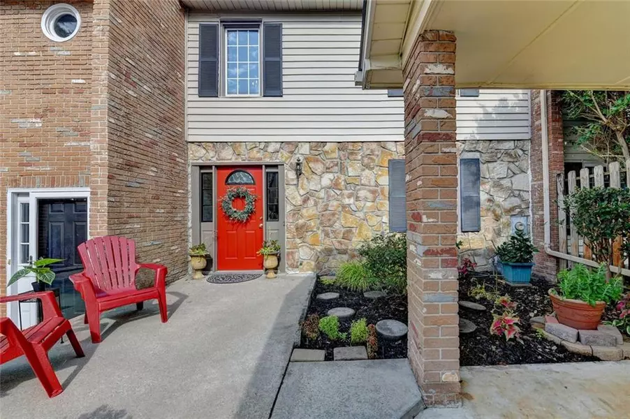 6500 Gaines Ferry RD #E3, Flowery Branch, GA 30542
