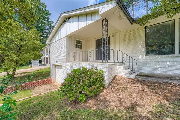 Marietta, GA 30066,1987 DARRELL DR