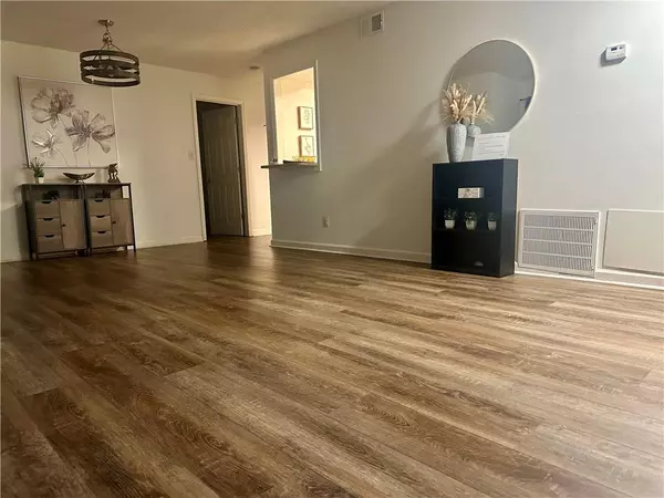 Peachtree Corners, GA 30092,6308 Woodmont BLVD