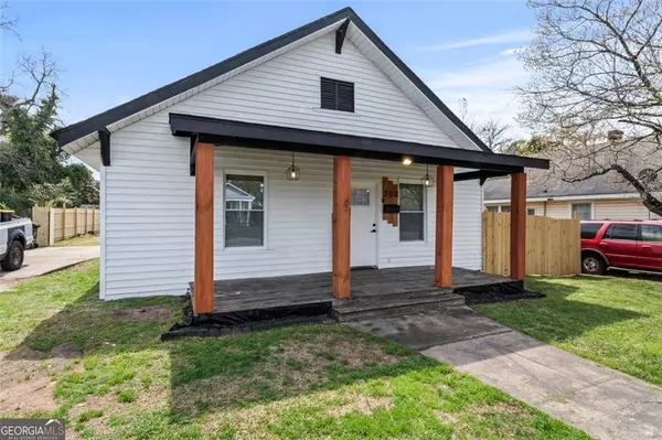 303 Carleeta ST, Barnesville, GA 30204
