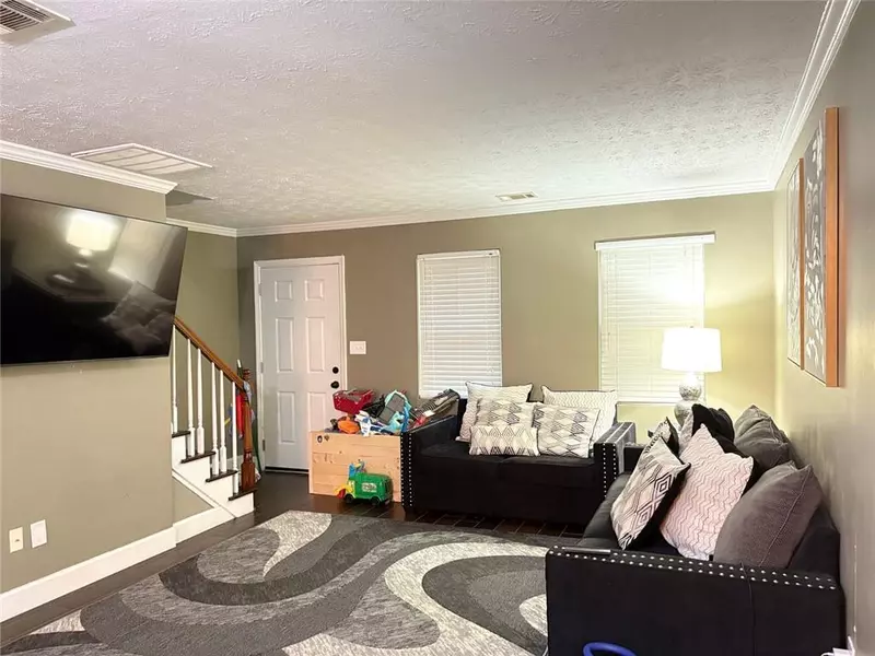 125 N North River Drive DR #G, Sandy Springs, GA 30350