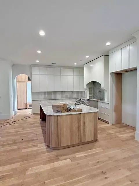 Buford, GA 30518,130 Legion DR