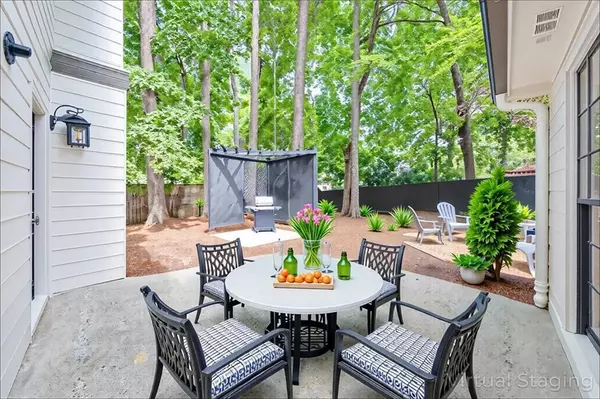 Woodstock, GA 30188,4929 Willow Creek DR