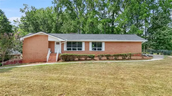 Fayetteville, GA 30214,324 PLANTATION CIR